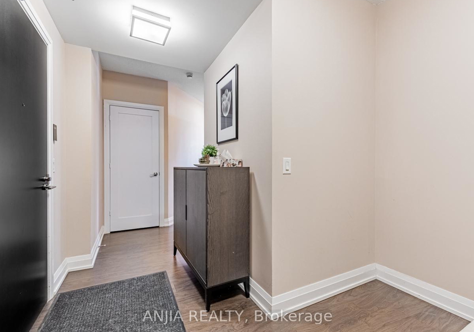 2-anndale-drive-north-york-ontario-c12197732