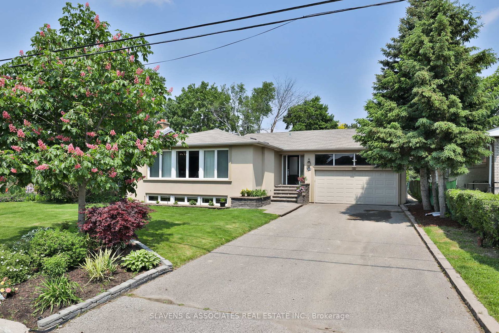 49-hearthstone-crescent-toronto-ontario-c12197985