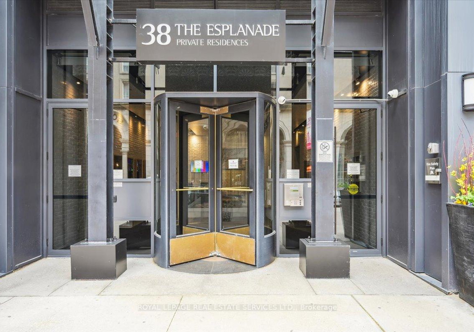 38-the-esplanade-toronto-ontario-c12199543