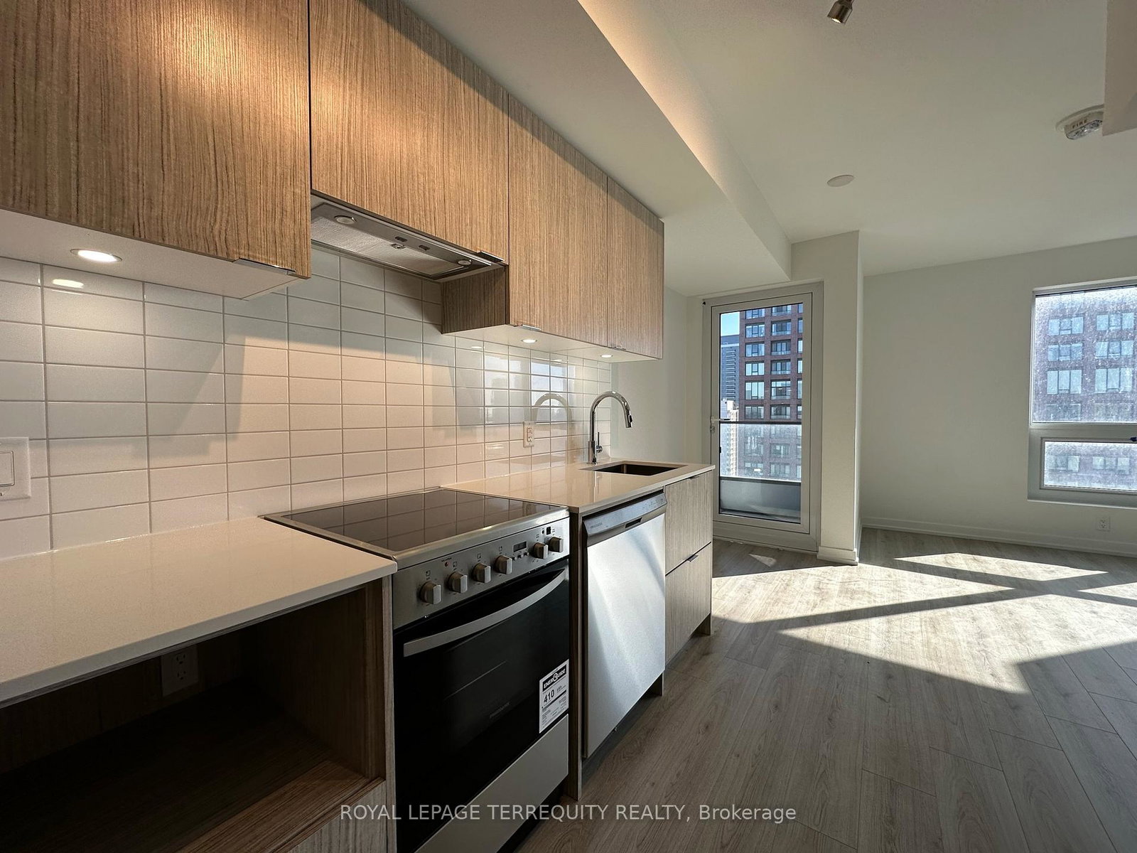 395-bloor-street-e-toronto-ontario-c12199702