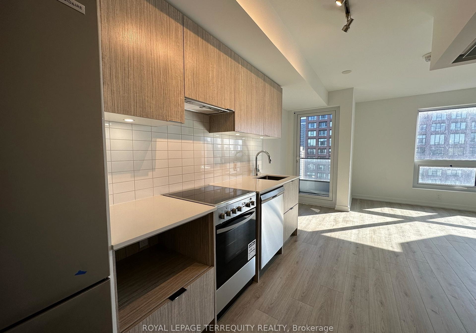 395-bloor-street-e-toronto-ontario-c12199702