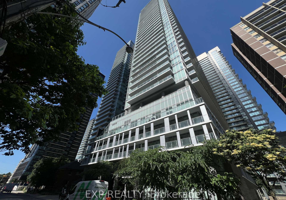 195-redpath-avenue-toronto-ontario-c12200948