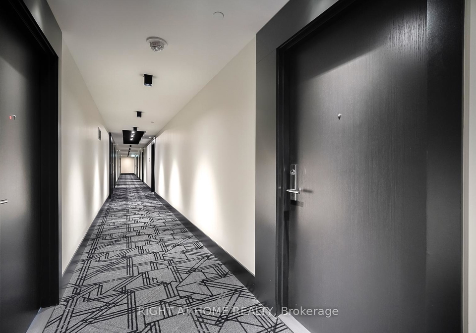 863-st-clair-avenue-w-toronto-ontario-c12200964