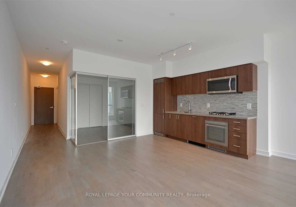 501-st-clair-avenue-w-toronto-ontario-c12201377
