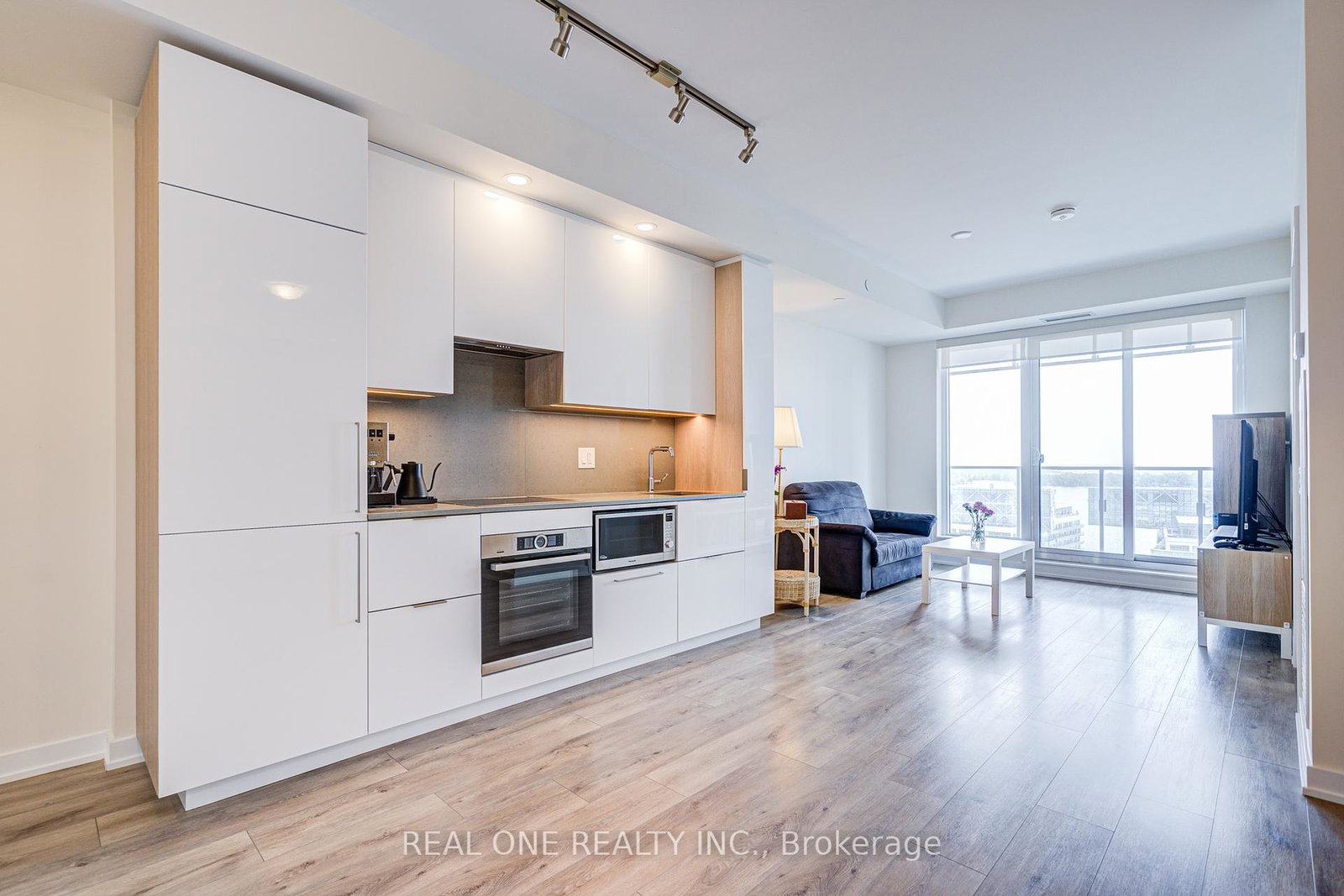 28-freeland-street-toronto-ontario-c12201719