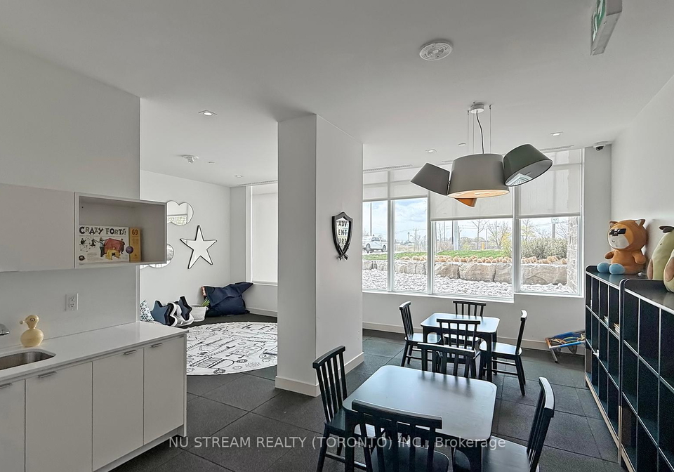 10-deerlick-court-north-york-ontario-c12201810