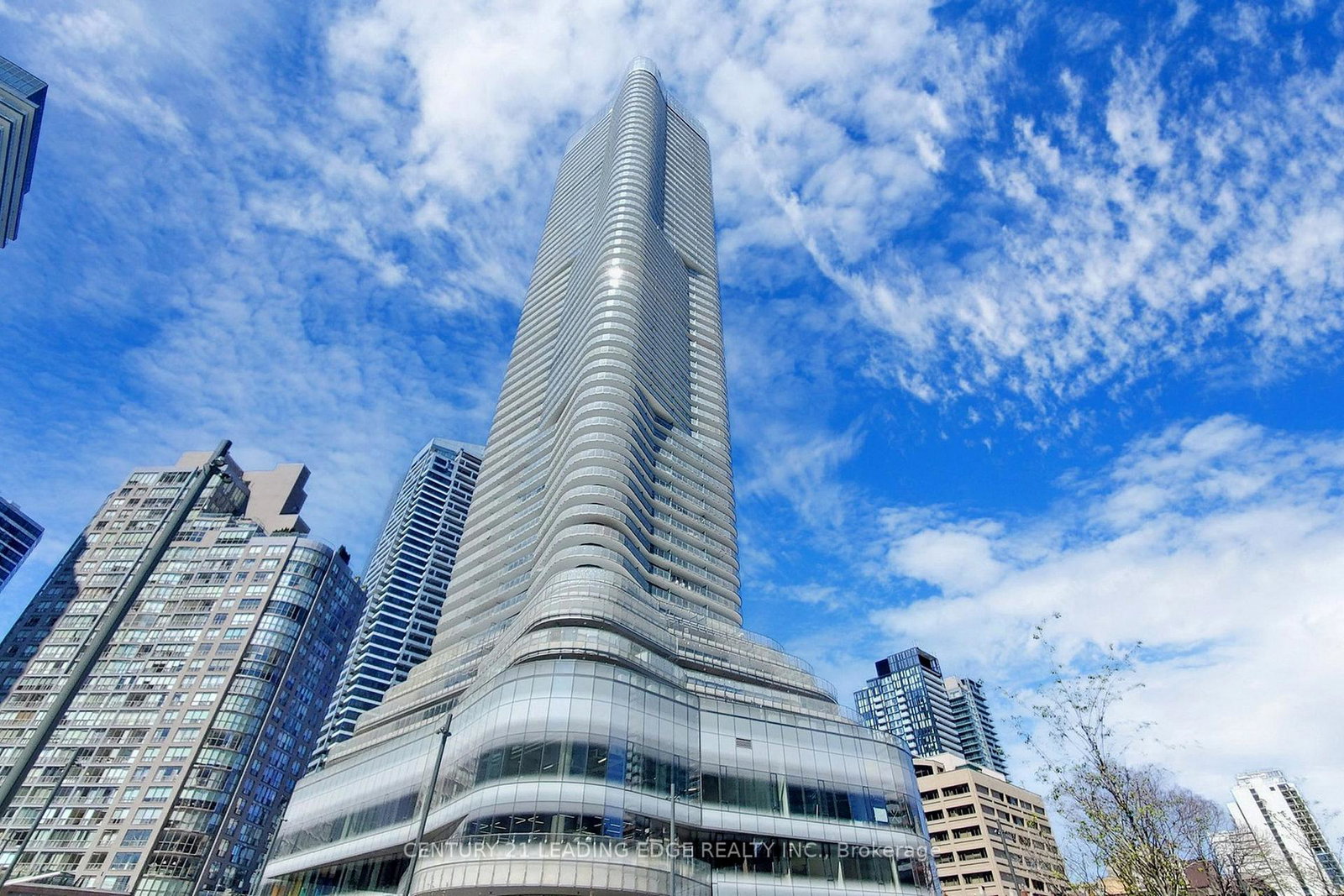 11-wellesley-street-w-toronto-ontario-c12201847