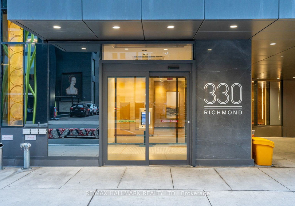 330-richmond-street-toronto-ontario-c12202042