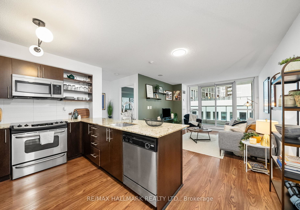 96-st-patrick-street-toronto-ontario-c12202501