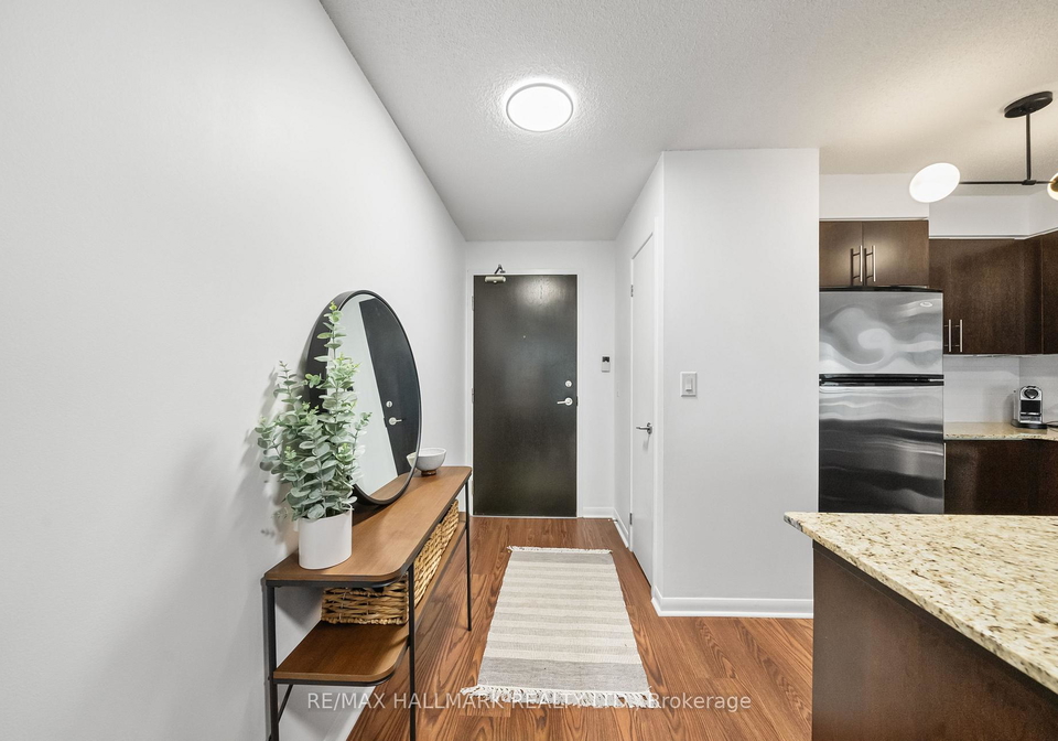 96-st-patrick-street-toronto-ontario-c12202501