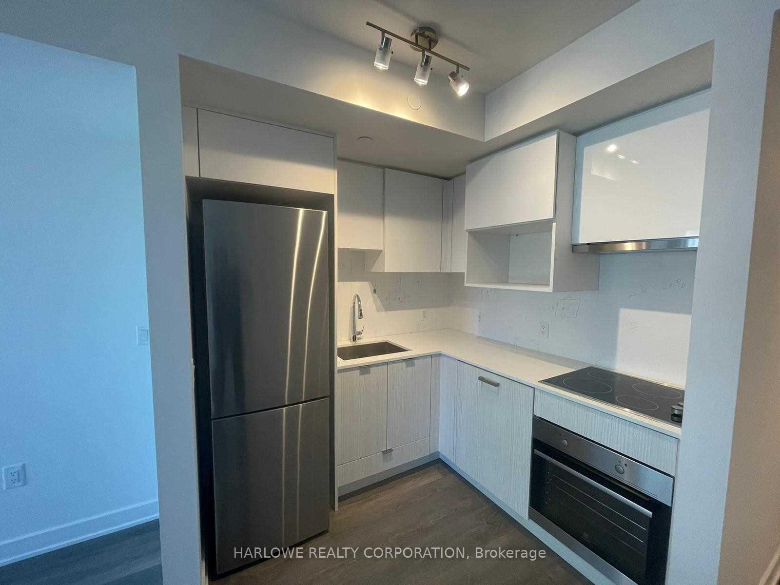 195-redpath-avenue-toronto-ontario-c12203032