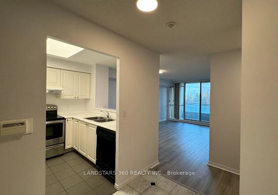 18-pemberton-avenue-w-north-york-ontario-c12203080