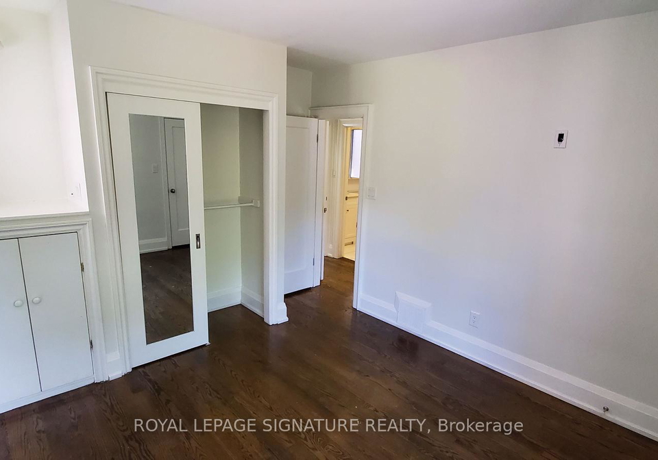 118-parkhurst-boulevard-east-york-ontario-c12203138