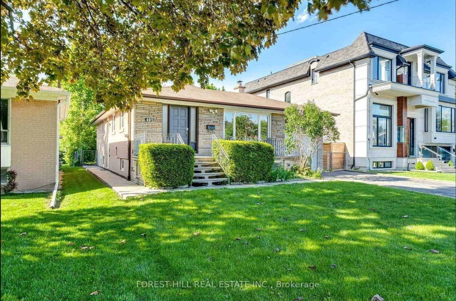 402-patricia-avenue-toronto-ontario-c12203891