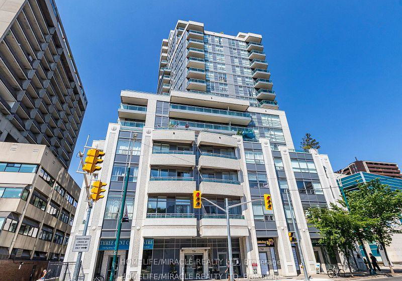 736-spadina-avenue-toronto-ontario-c12204090