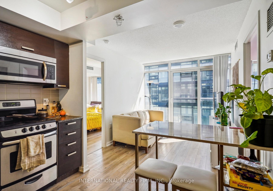 36-lisgar-street-toronto-ontario-c12204211