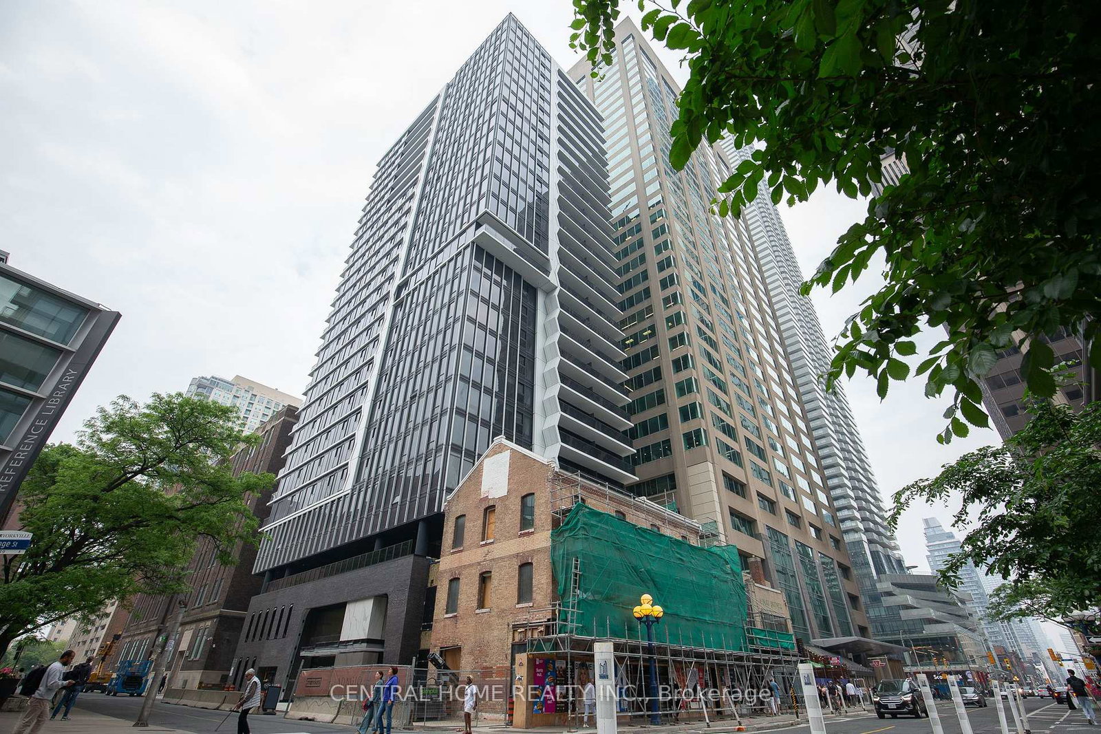 771-yonge-street-toronto-ontario-c12204255