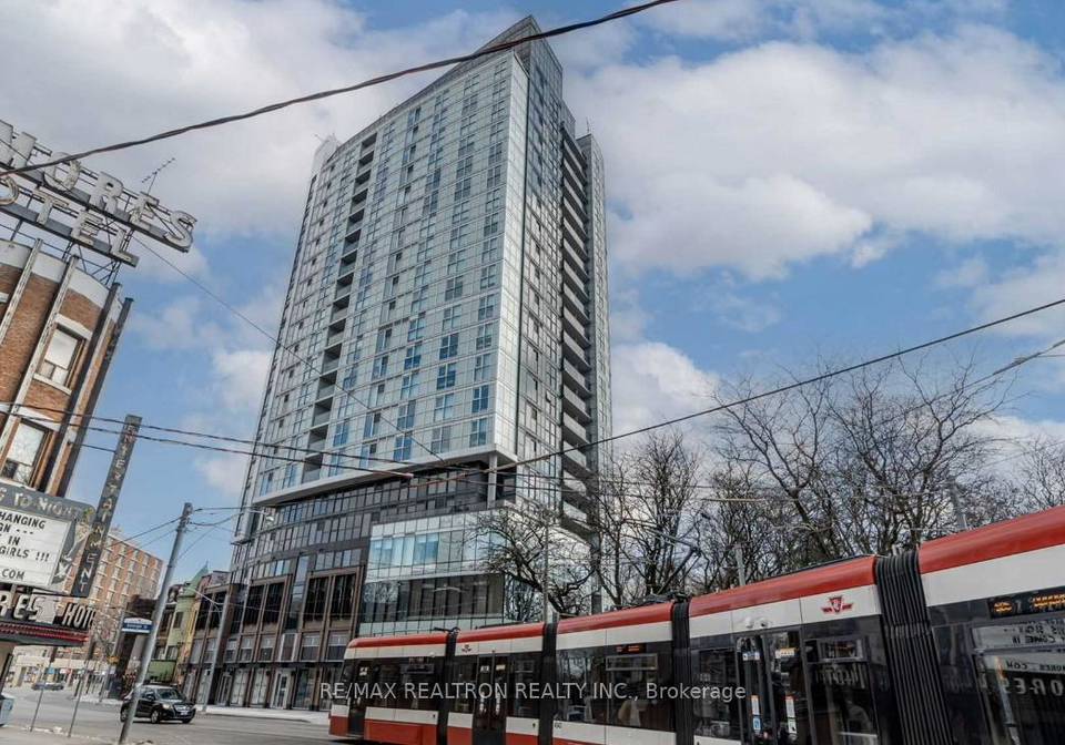 219-dundas-street-e-toronto-ontario-c12204293