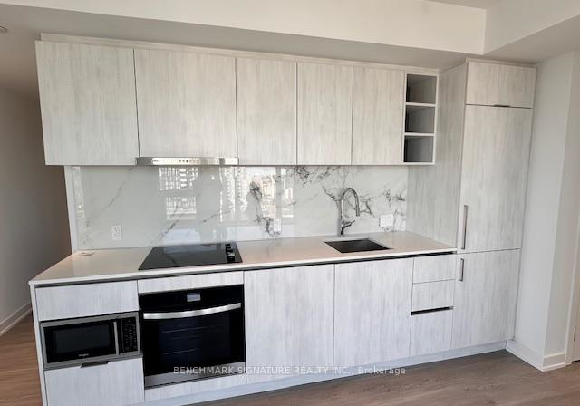 8-wellesley-street-w-toronto-ontario-c12204535