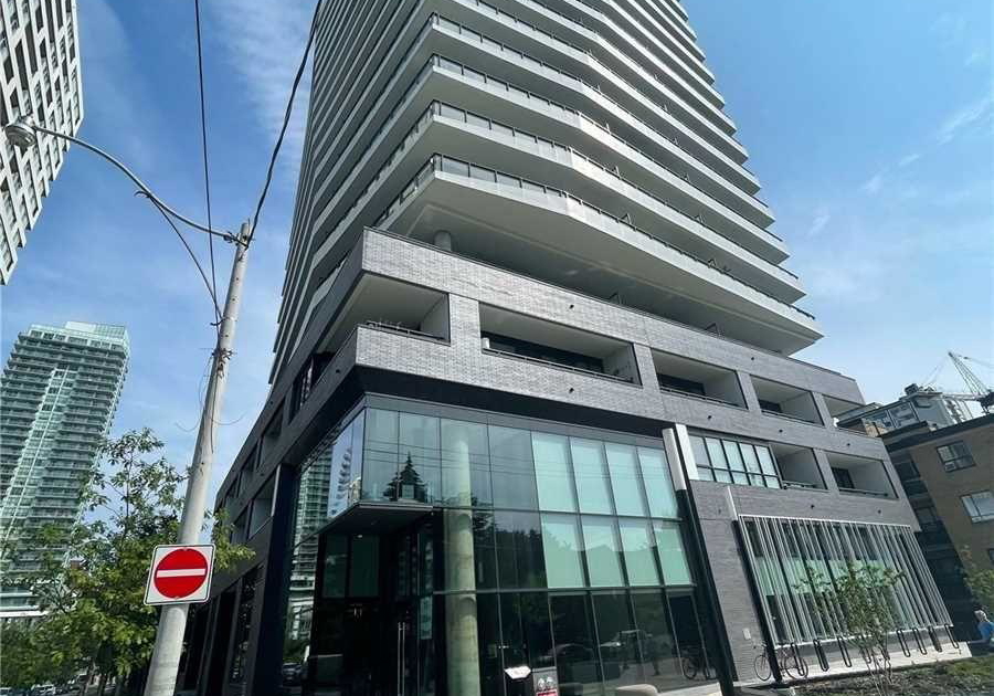 11-lillian-street-toronto-ontario-c12204622