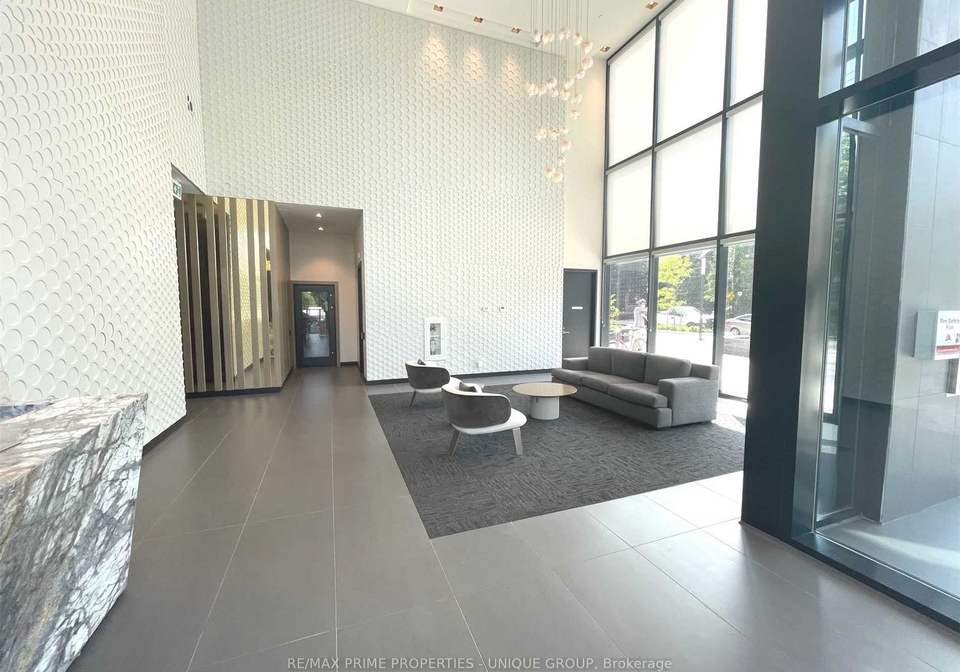11-lillian-street-toronto-ontario-c12204622