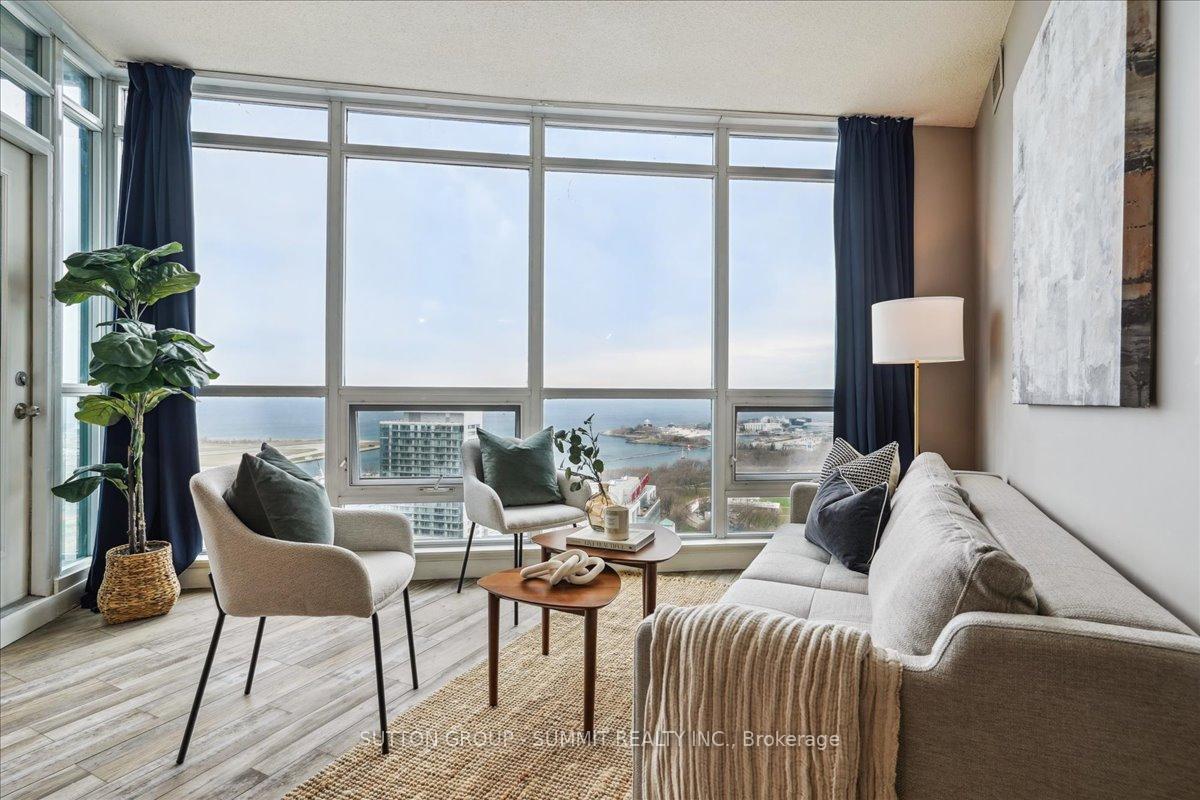 600-fleet-street-toronto-ontario-c12204655