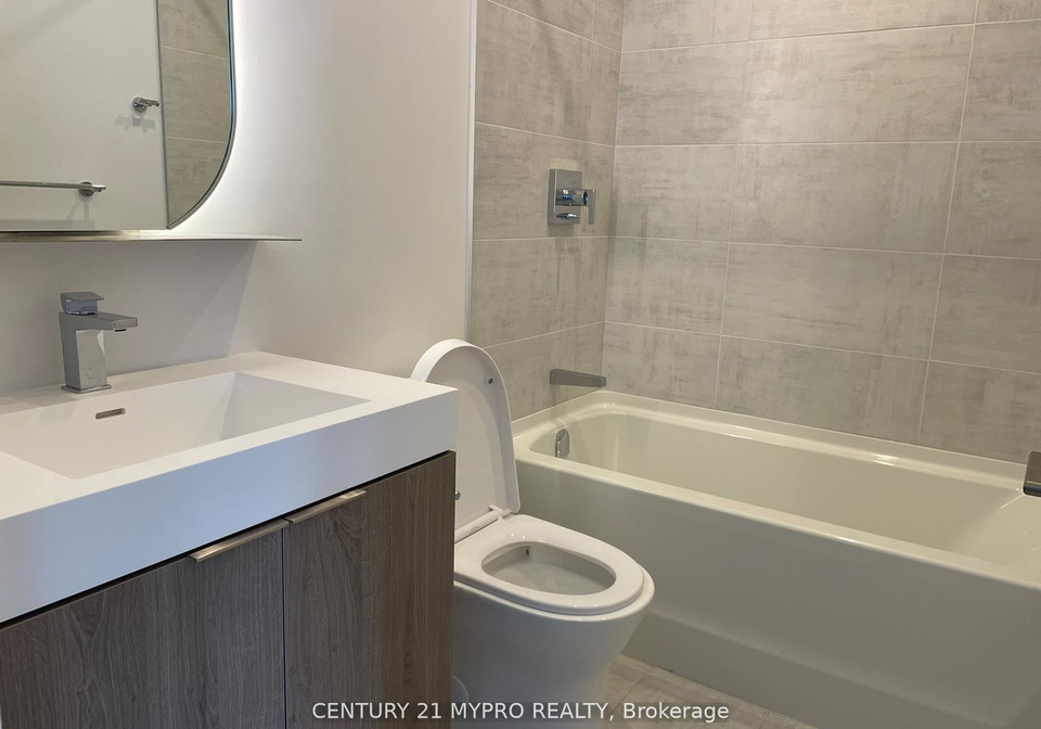 15-holmes-avenue-north-york-ontario-c12204791