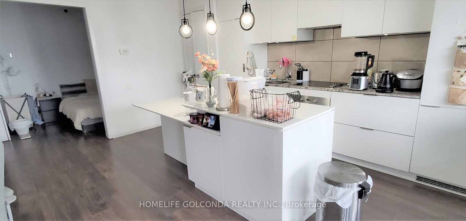 5-st-joseph-street-toronto-ontario-c12204846