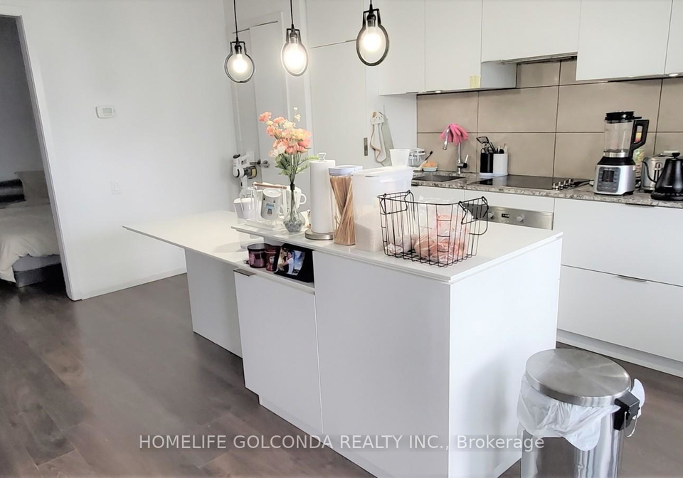 5-st-joseph-street-toronto-ontario-c12204846