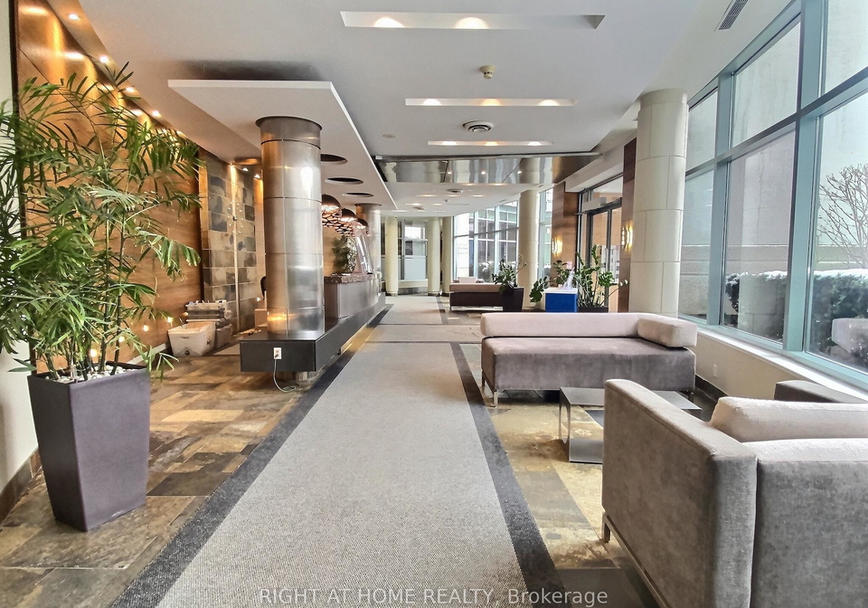 230-queens-quay-w-toronto-ontario-c12204870