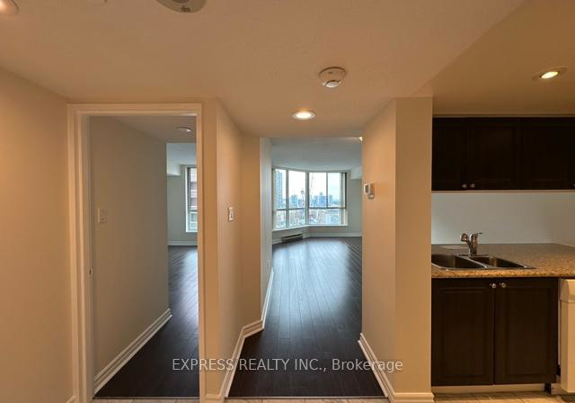 38-elm-street-toronto-ontario-c12204968