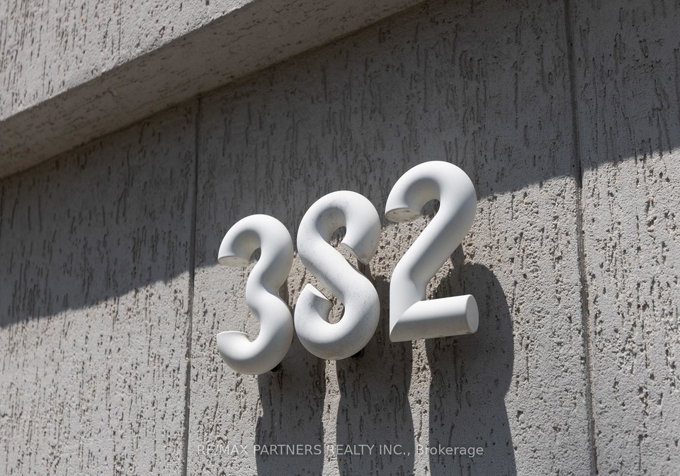 382-parkview-avenue-north-york-ontario-c12205159
