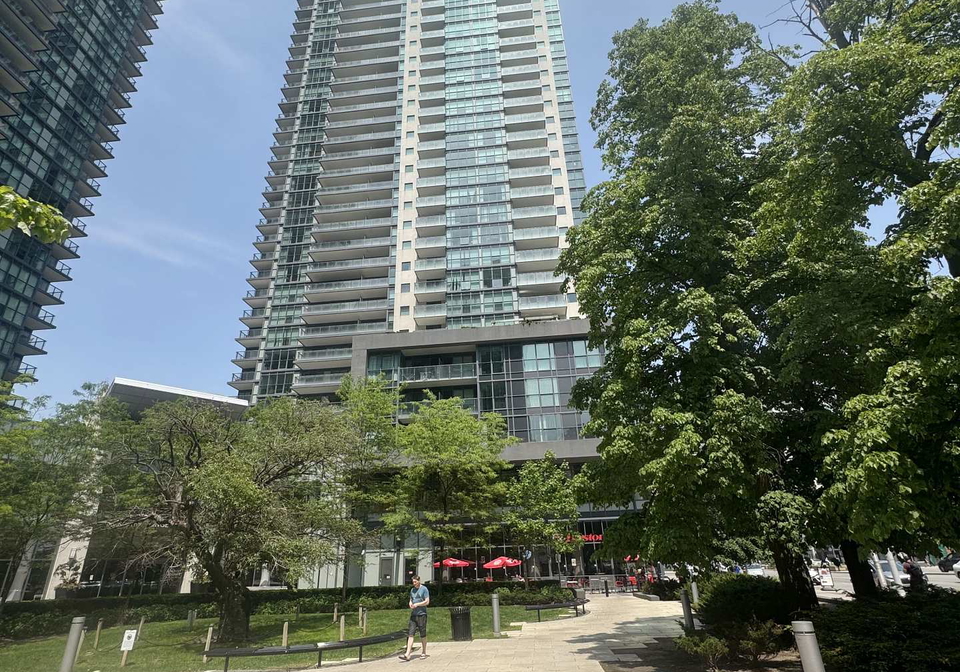 5168-yonge-street-toronto-ontario-c12205212