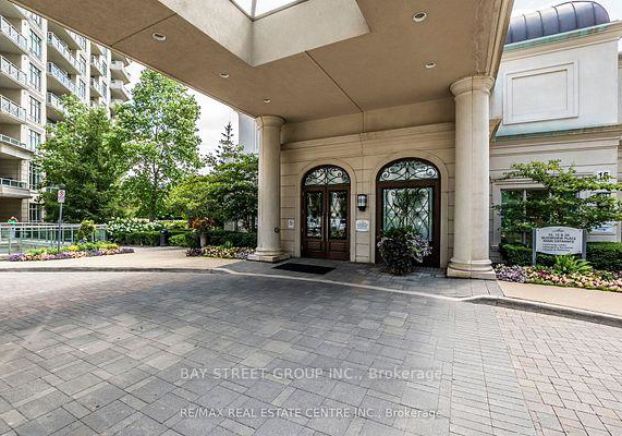 20-bloorview-place-north-york-ontario-c12205837