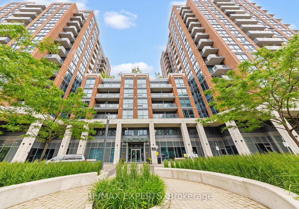 31-tippett-road-s-toronto-ontario-c12205879