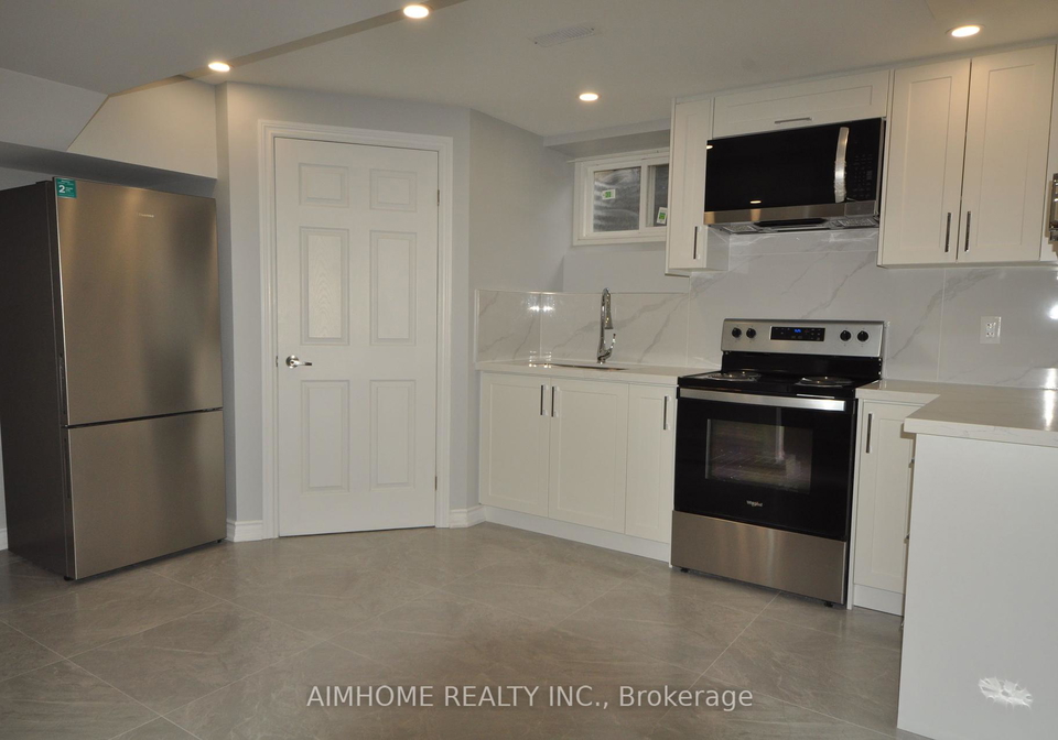 14-dukinfield-crescent-north-york-ontario-c12205944