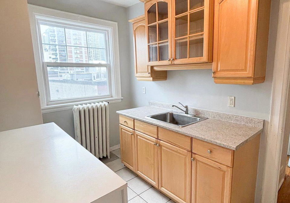 20-roselawn-avenue-toronto-ontario-c12206180