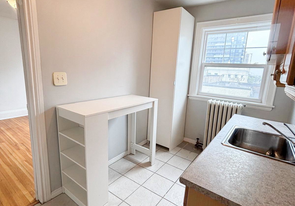 20-roselawn-avenue-toronto-ontario-c12206180