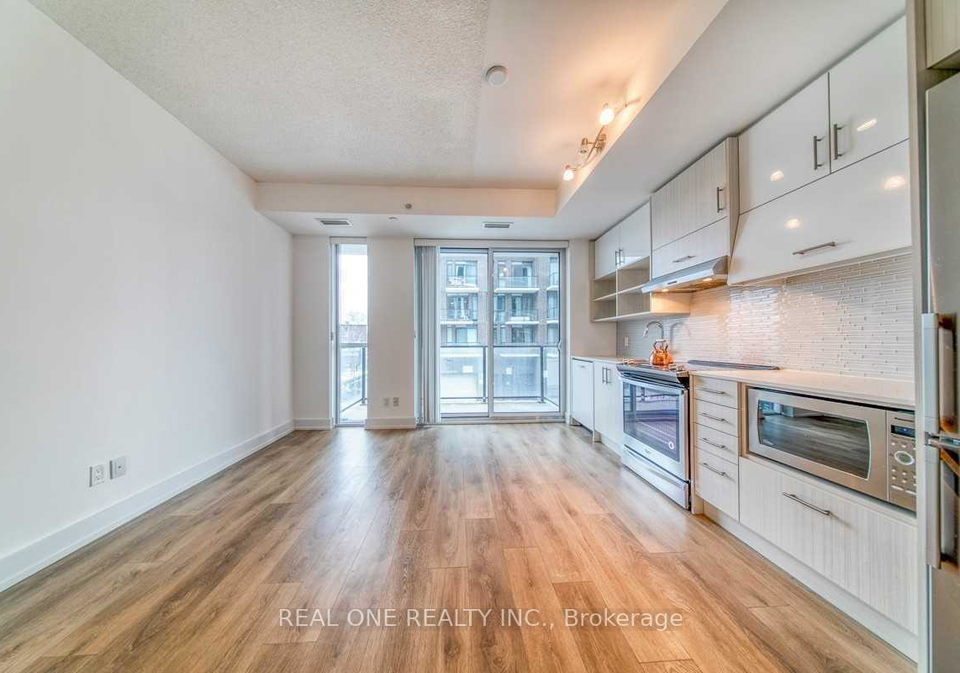 128-fairview-mall-drive-north-york-ontario-c12206364