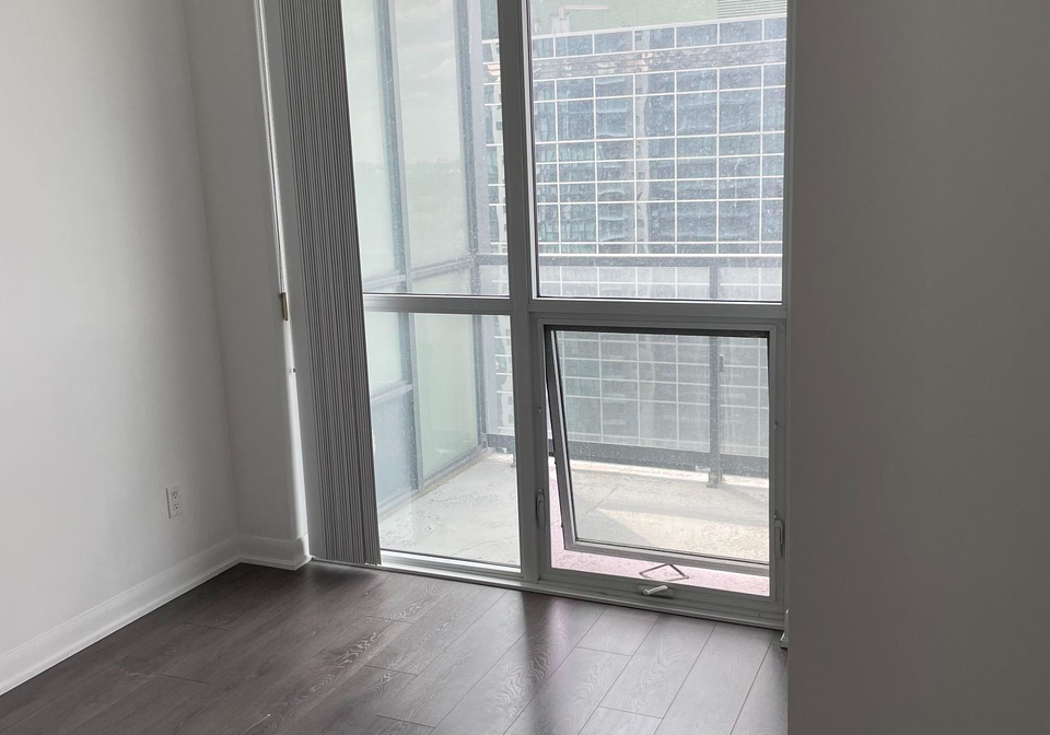 5162-yonge-street-s-toronto-ontario-c12206637