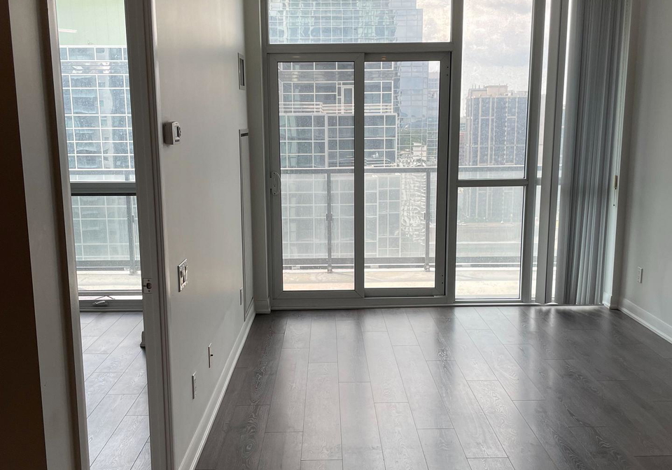 5162-yonge-street-s-toronto-ontario-c12206637