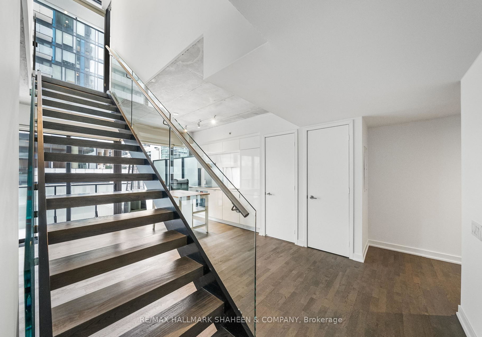 185-roehampton-avenue-toronto-ontario-c12206835