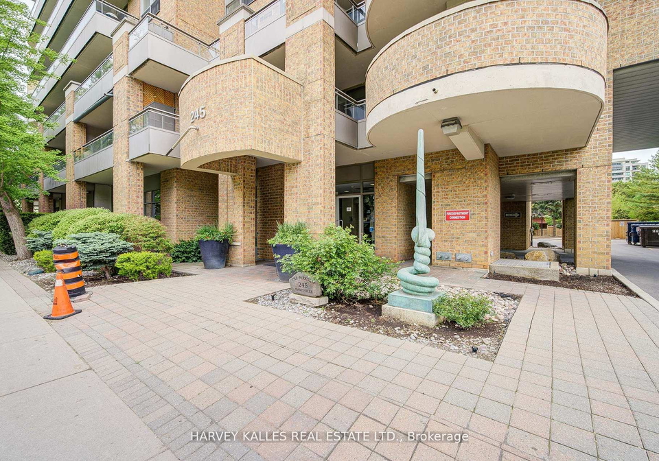 245-davisville-avenue-toronto-ontario-c12206968
