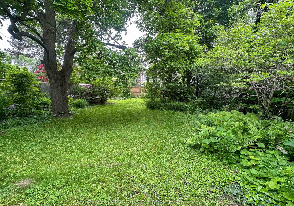 136-cheltenham-avenue-north-york-ontario-c12207235