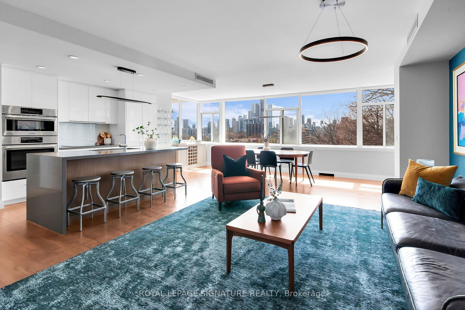 1-benvenuto-place-toronto-ontario-c12207494
