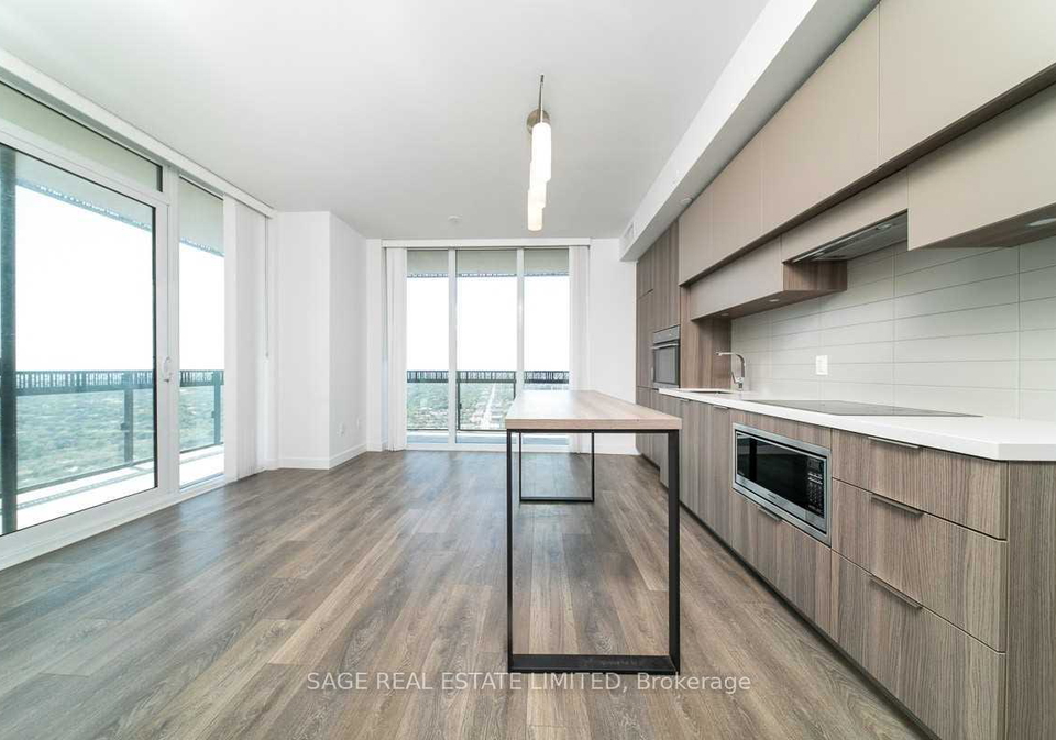 8-eglinton-avenue-e-toronto-ontario-c12207553