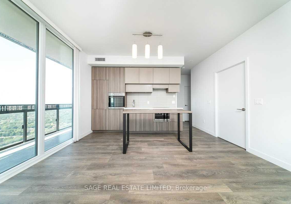 8-eglinton-avenue-e-toronto-ontario-c12207553