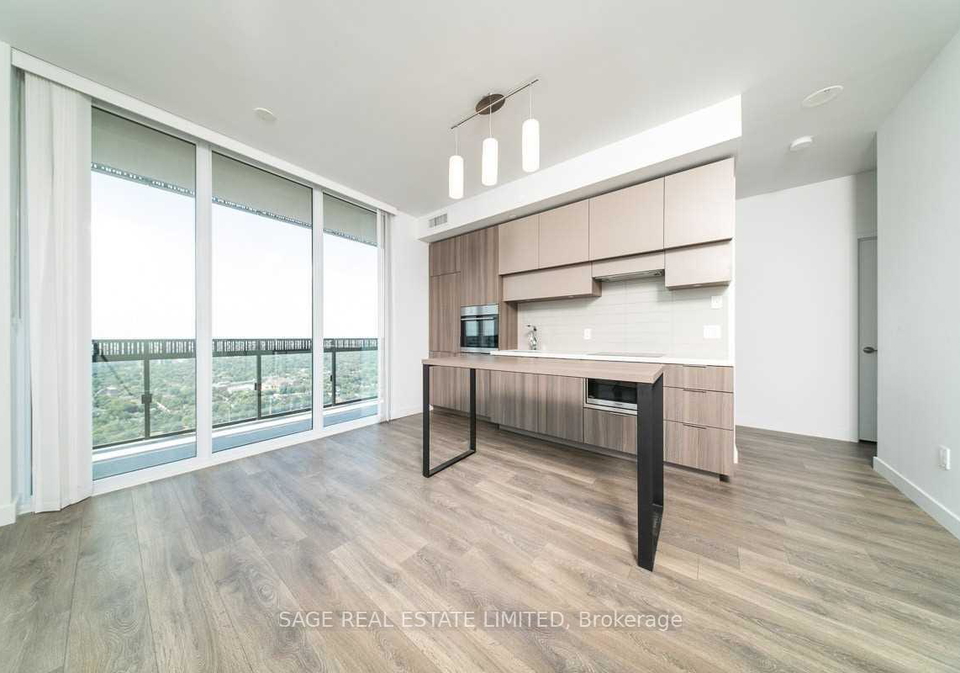 8-eglinton-avenue-e-toronto-ontario-c12207553