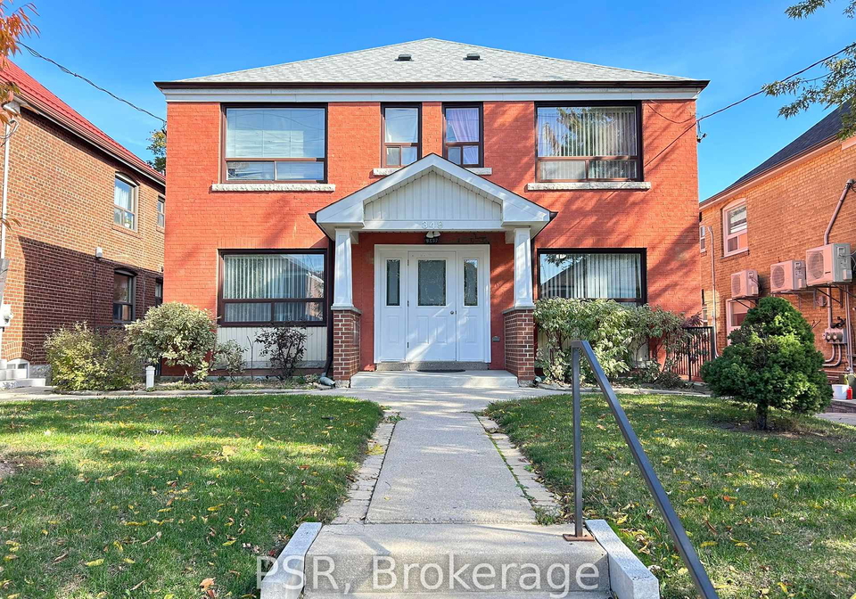 349-northcliffe-boulevard-toronto-ontario-c12207567