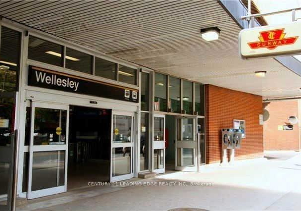 5-st-joseph-street-toronto-ontario-c12207626